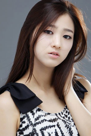 Cover image for Bae Noo-ri