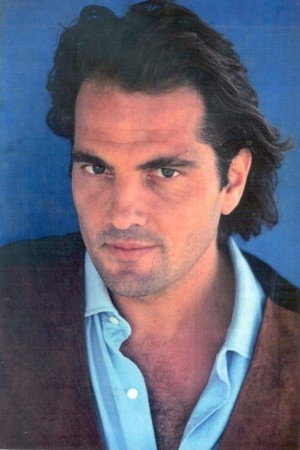 Cover image for Saverio Vallone
