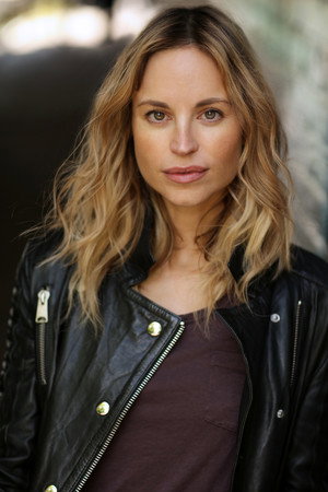 Cover image for Katrine De Candole