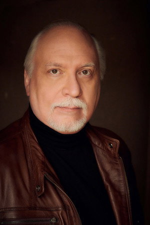 Cover image for J. Michael Straczynski