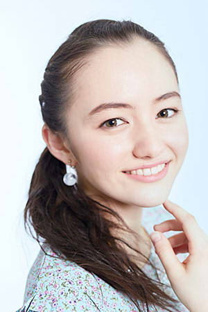 Cover image for アヤカ・ウィルソン