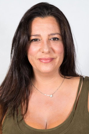 Cover image for Helena Carrión