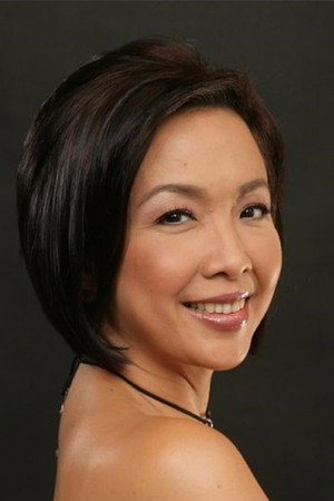 Cover image for Isay Alvarez