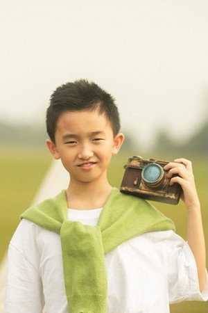 Cover image for He Ziqian