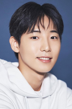 Cover image for 윤여원