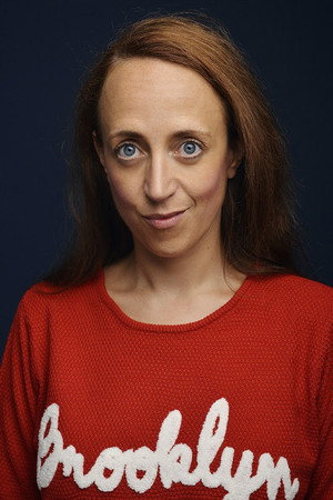 Cover image for Valérie Thoumire