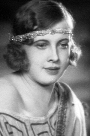 Cover image for Nina Latonina