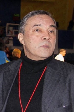Cover image for Мурад Алиев