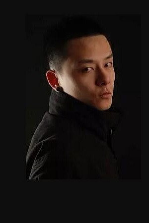 Cover image for Tianyi Dong