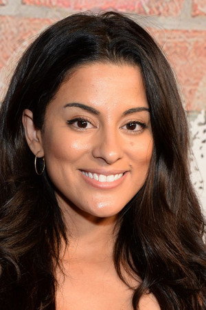 Cover image for Carmela Zumbado