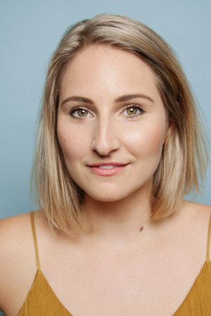Cover image for Ali Levin
