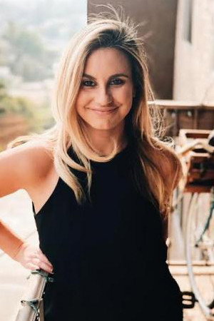Cover image for Alexandra Decas