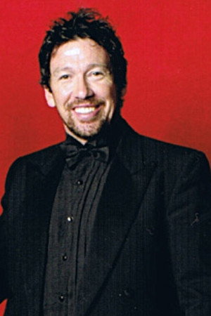 Cover image for Steen Young