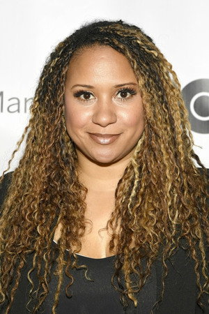 Cover image for Tracie Thoms