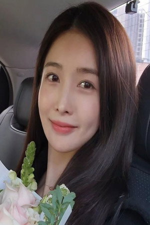 Cover image for Kang Seo-yeon