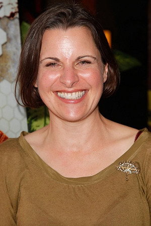 Cover image for Moira Quirk