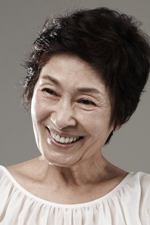 Cover image for 김혜자