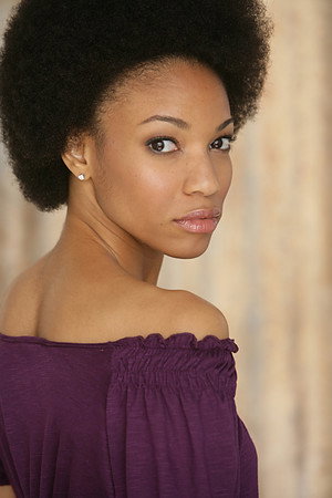 Cover image for Christina Leone