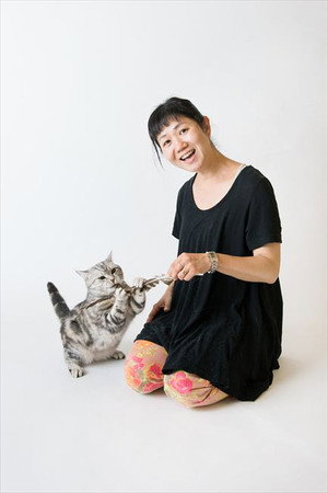 Cover image for 角田光代