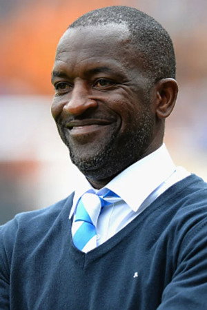 Cover image for Chris Powell