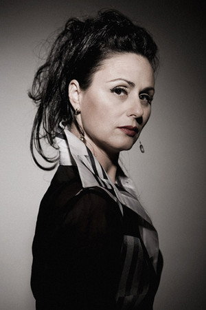 Cover image for Hana Azoulay-Hasfari