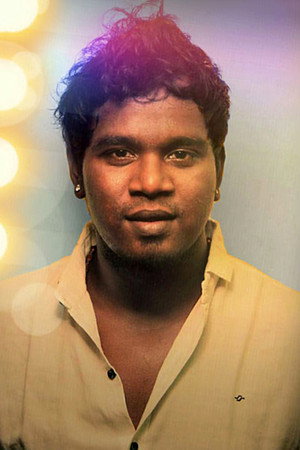 Cover image for Kalloori Vinoth