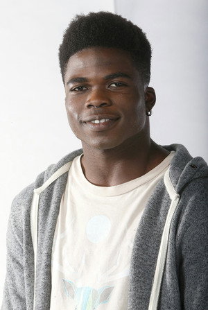 Cover image for Akiel Julien