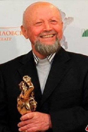 Cover image for Viktor Smirnov