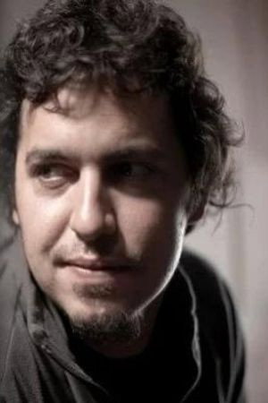 Cover image for Tomás Portella