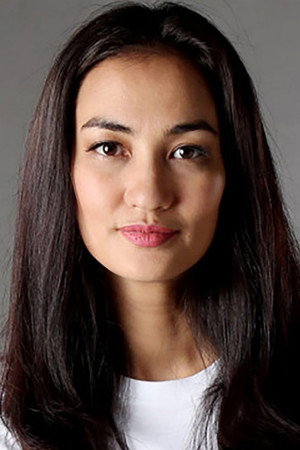 Cover image for Atiqah Hasiholan