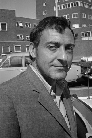 Cover image for Harry H. Corbett