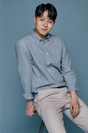 Cover image for Kim Gun-soo