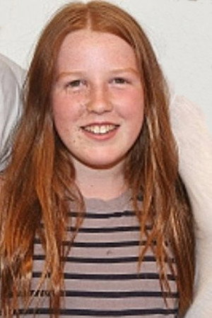 Cover image for Makena Lei Carnahan