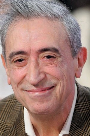 Cover image for Luis Rego