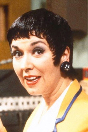 Cover image for Ruth Madoc