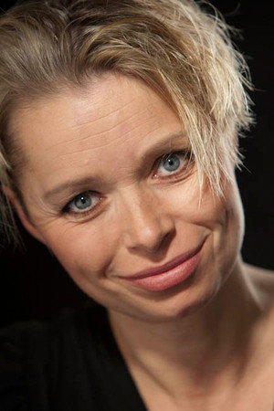 Cover image for Cecilia Zwick-Nash