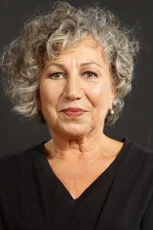 Cover image for Senem Candeğer Gezer