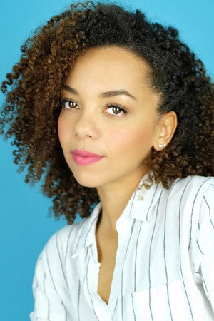 Cover image for Zarrin Darnell-Martin
