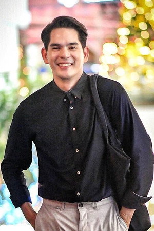 Cover image for ศรุต วิจิตรานนท์