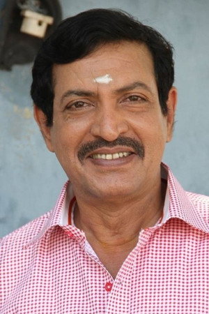 Cover image for Nizhalgal Ravi