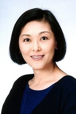 Cover image for 横尾まり