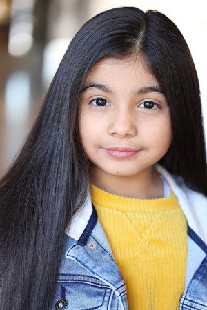 Cover image for Vivian Atencio