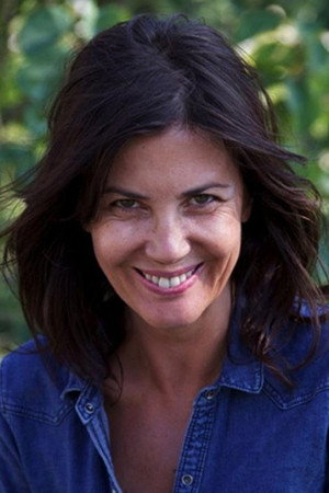 Cover image for Anne Roussel