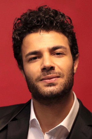 Cover image for Vural Şahanoğlu