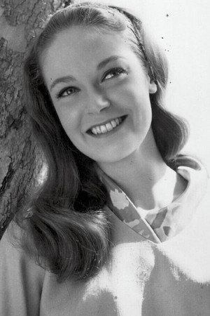 Cover image for Elizabeth Hartman