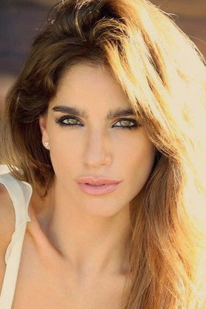 Cover image for Gabriela Sari