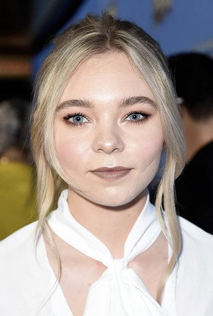 Cover image for Taylor Hickson