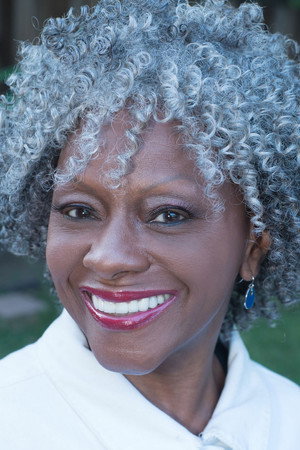 Cover image for Youlanda Davis