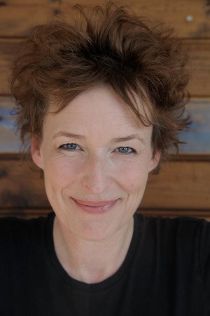 Cover image for Elísabet Ronaldsdóttir