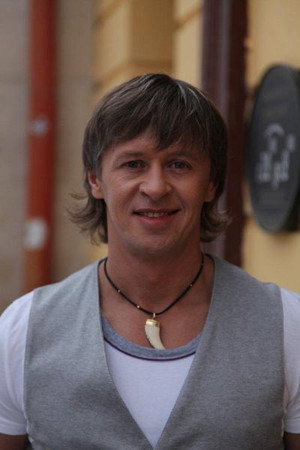 Cover image for Сергей Исаев